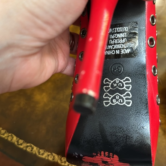 Abbey Dawn by Avril Lavigne Holly Chart Topper platform pump red US 8.5 USED - Picture 9 of 9